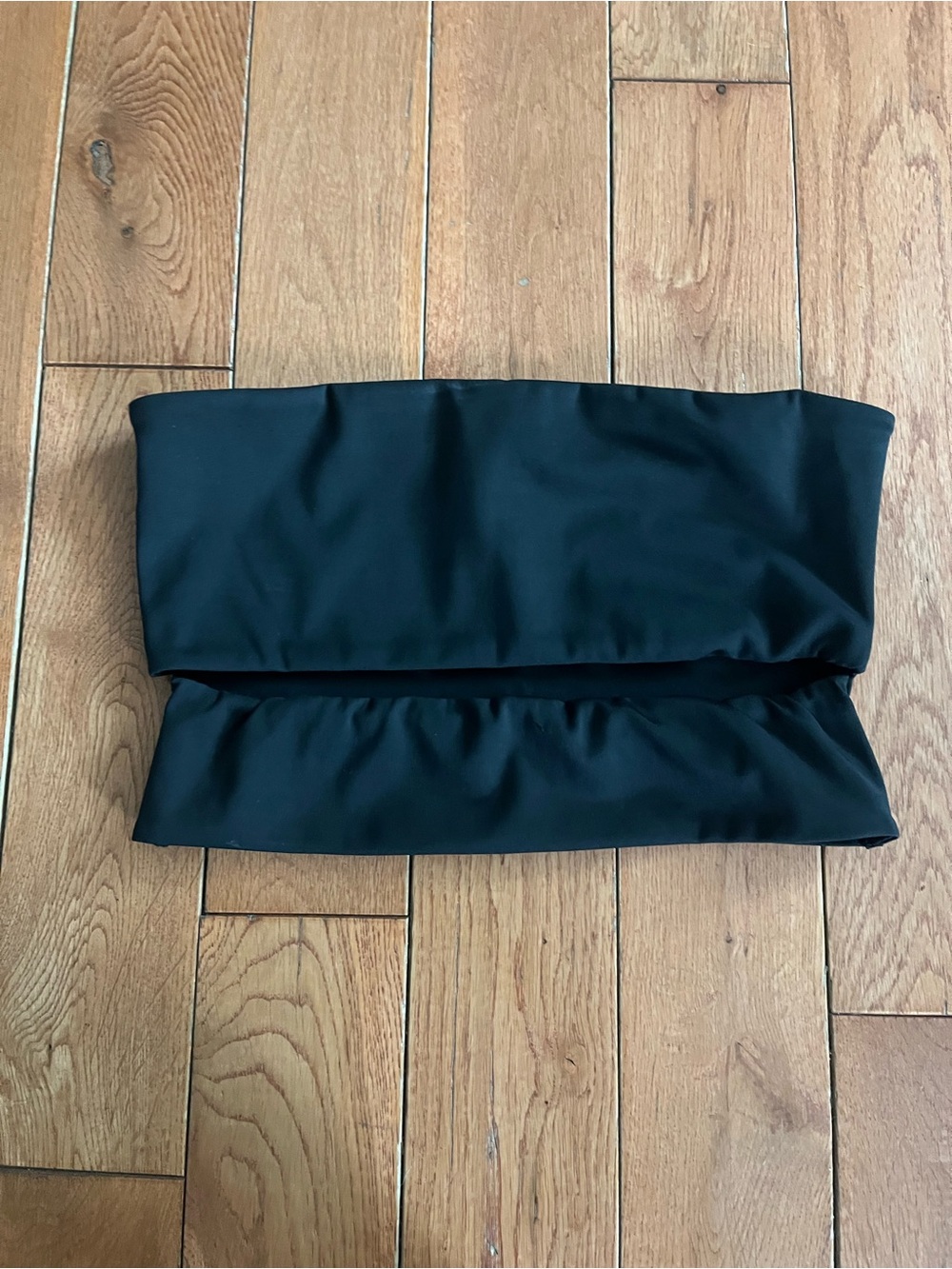 Edikted Black Darcey Cut-Out Tube Top - Size Medium - Picture 5 of 9